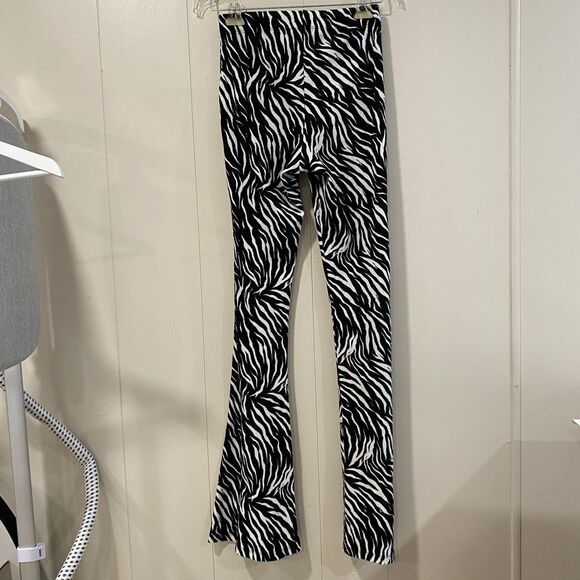 Topshop Zebra Print Flared Pants Women’s Size 2 Stretch High Waist Retro Y2K - Picture 2 of 9